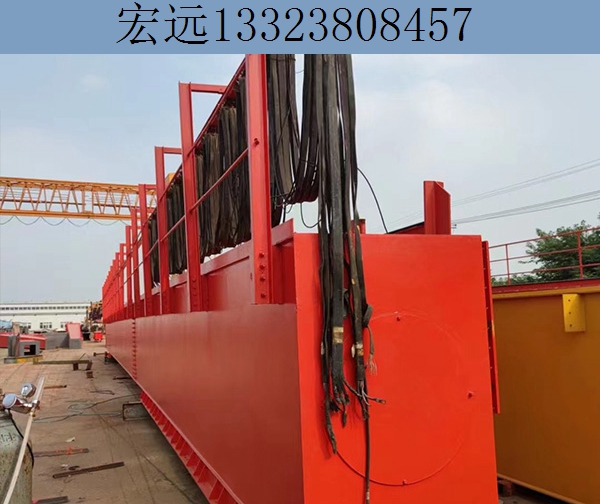 龙门吊吊钩什么情况下应作废