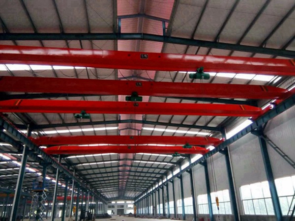 贵州黔东桥式起重机厂家 节能又省心：绝缘桥式起重机能效提升实操指南