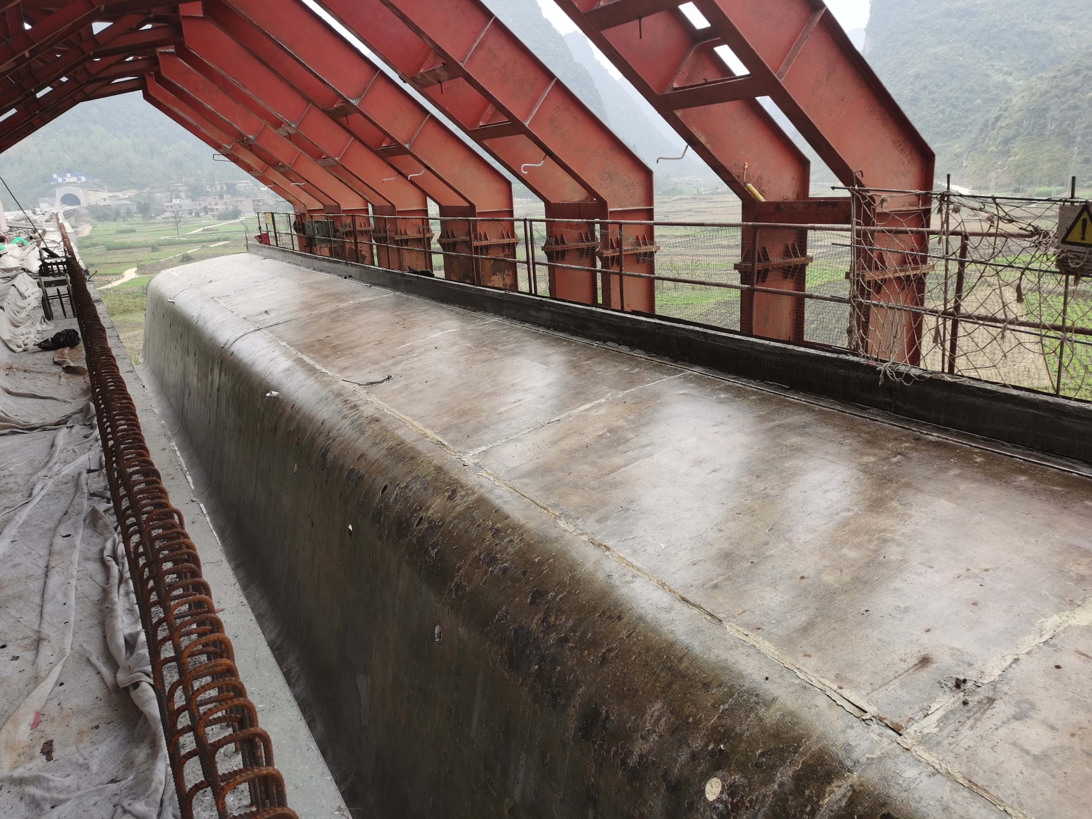 云南昭通移动模架厂家 移动模架行走驱动方式解析
